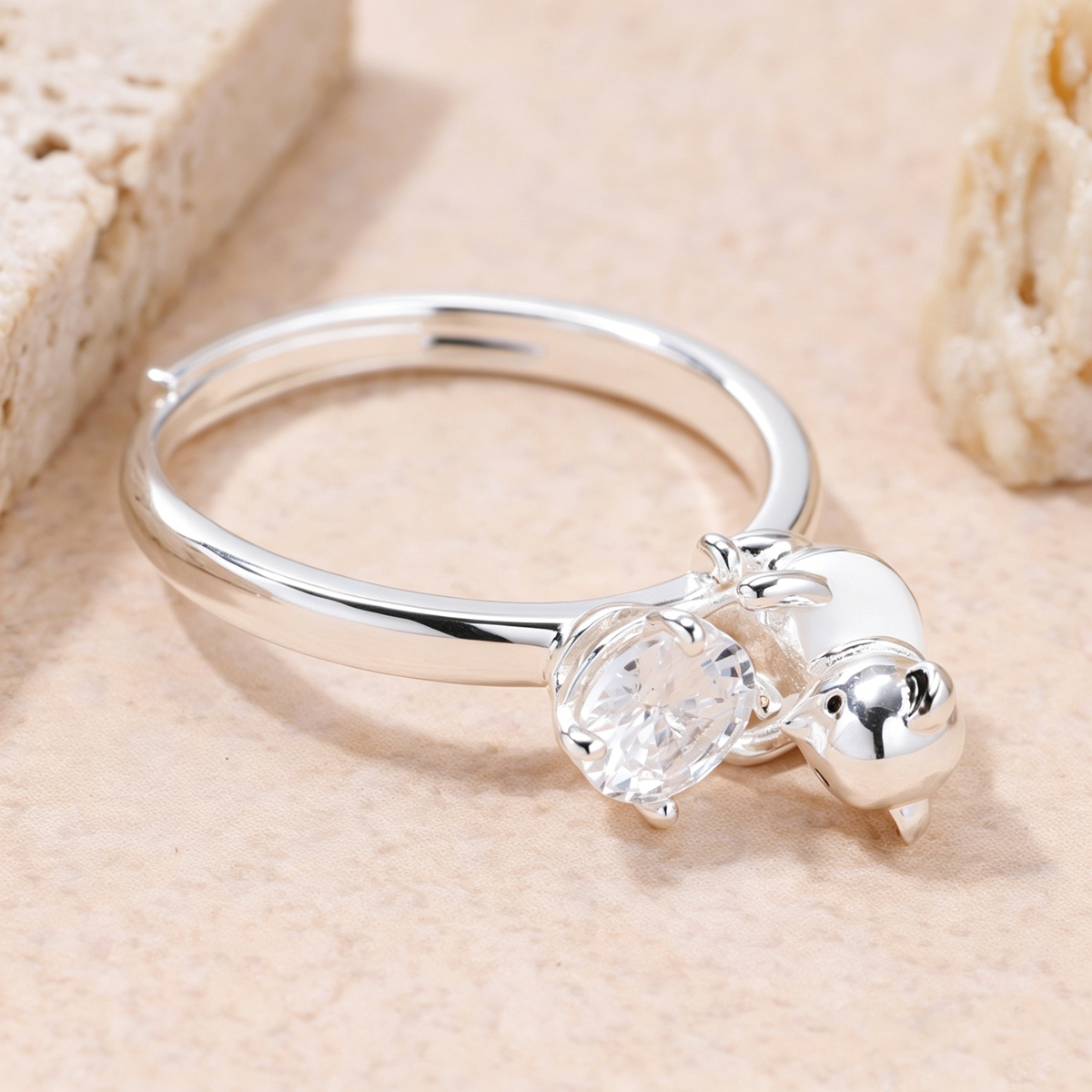 Minimalist Teddy Bear Open Ring with Shiny Zirconia